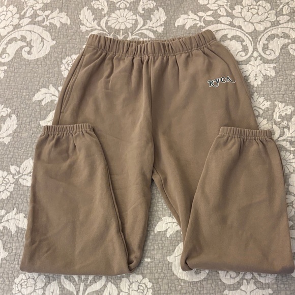 RVCA Other - RVCA Beige Joggers ~ Size Small